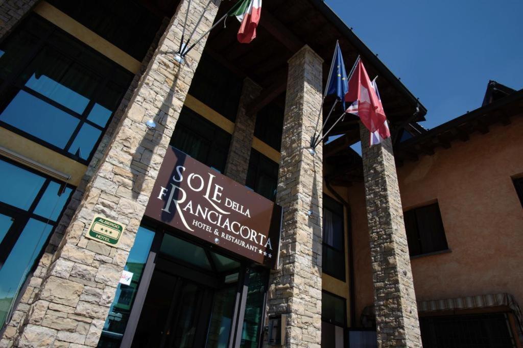 Sole Della Franciacorta - Hotel & Restaurant Capriolo Exteriér fotografie